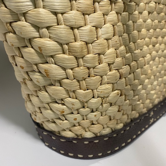Brighton | Woven Straw Shoulder Bag with Leather Trim - Picture 8 of 9